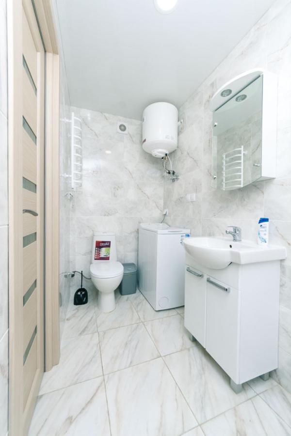 Inn Smarthause Apartments キエフ エクステリア 写真